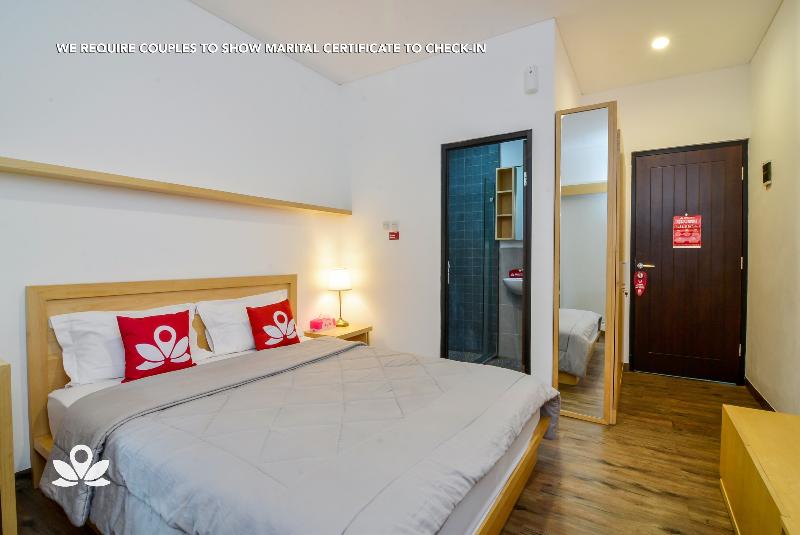 Otel Zen Rooms Kemandoran Syariah