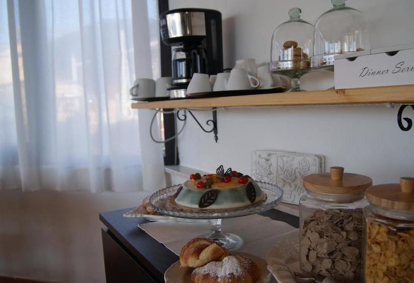 ベッドアンドブレックファースト Magna Grecia