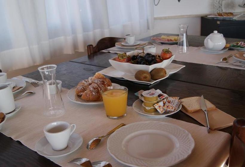 ベッドアンドブレックファースト Magna Grecia