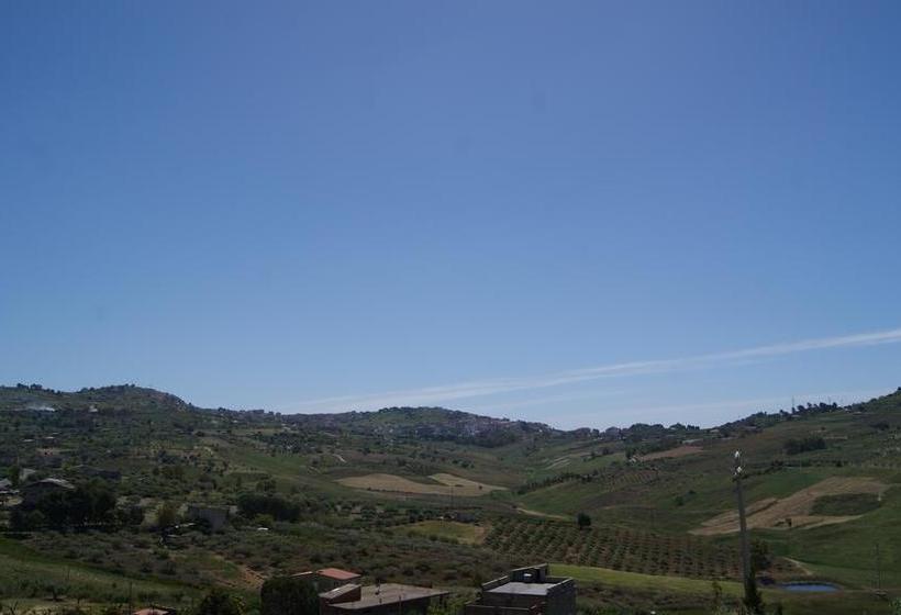 ベッドアンドブレックファースト Magna Grecia