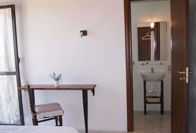 ベッドアンドブレックファースト Magna Grecia