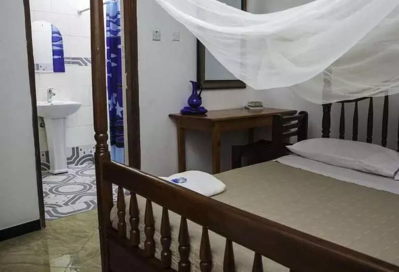 Bed and Breakfast Entebbe Vine Inn