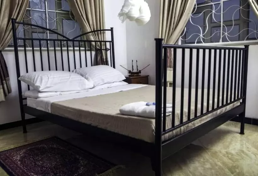 Bed and Breakfast Entebbe Vine Inn