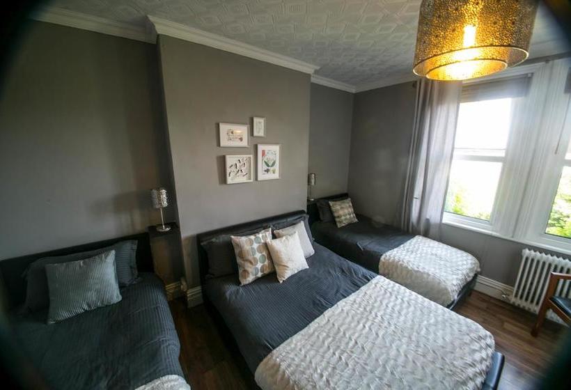 مبيت وإفطار Hayesbank