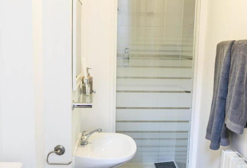 مبيت وإفطار Hayesbank