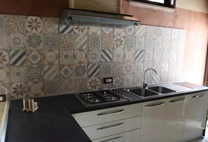 Casa Mattia  B&b In Legno & Paglia