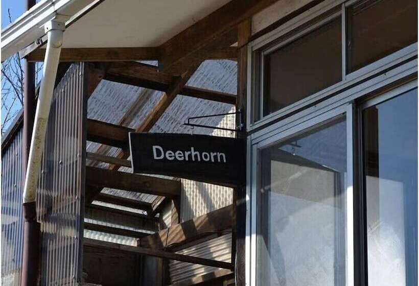 Deerhorn   Hostel