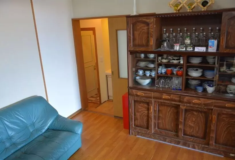 Deerhorn   Hostel