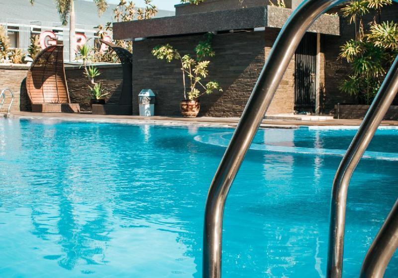 בית מלון כפרי Asri Plaza Asia Tasikmalaya