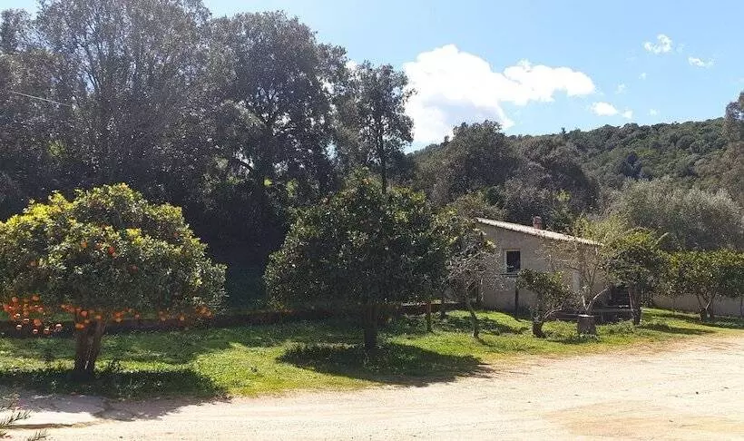 ホテル Auberge De Cannedda