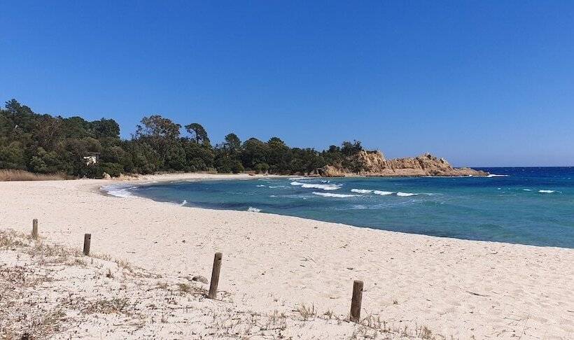 فندق Auberge De Cannedda