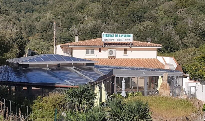فندق Auberge De Cannedda