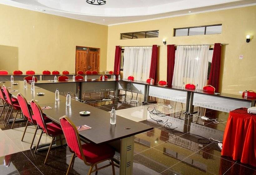 هتل Epashikino Resort & Spa