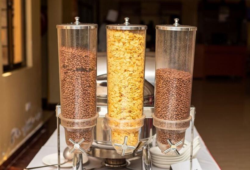 هتل Epashikino Resort & Spa