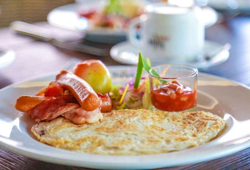 فندق Liyya Water Villas