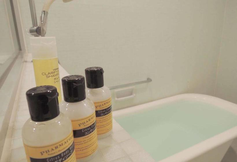 Hotelli Miyazaki Kokusai Kuko Country Club Lodge