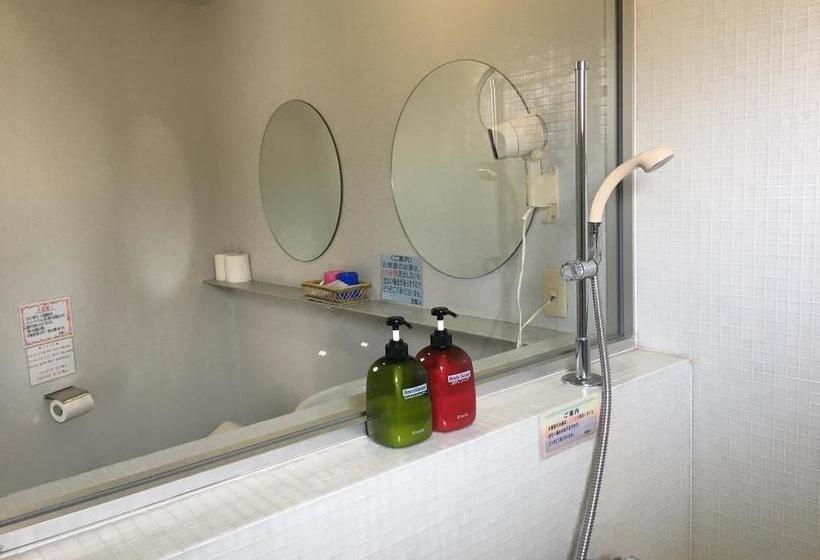 Hotelli Miyazaki Kokusai Kuko Country Club Lodge