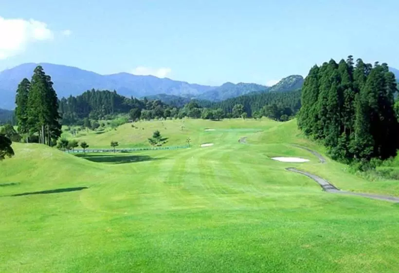 Hotelli Miyazaki Kokusai Kuko Country Club Lodge