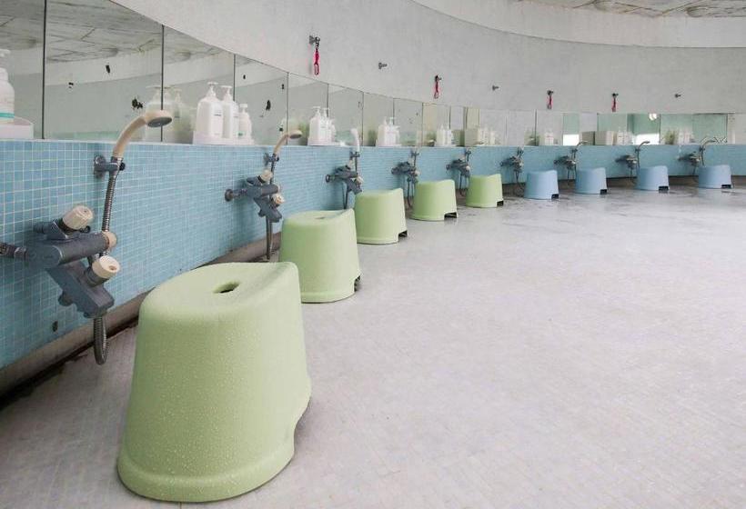 Hotelli Miyazaki Kokusai Kuko Country Club Lodge