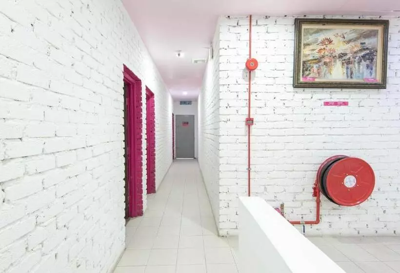 モーテル Maleeq Hotel Meru Ipoh