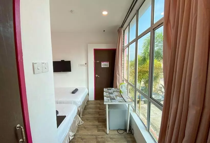 モーテル Maleeq Hotel Meru Ipoh