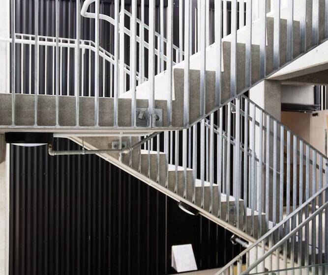 מוטל The Metrotel