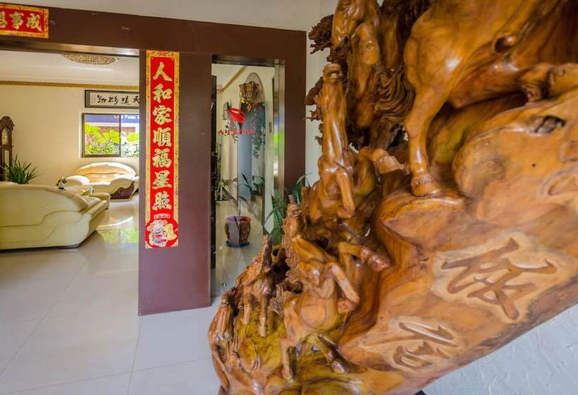 Nanjing Restaurant & Motel