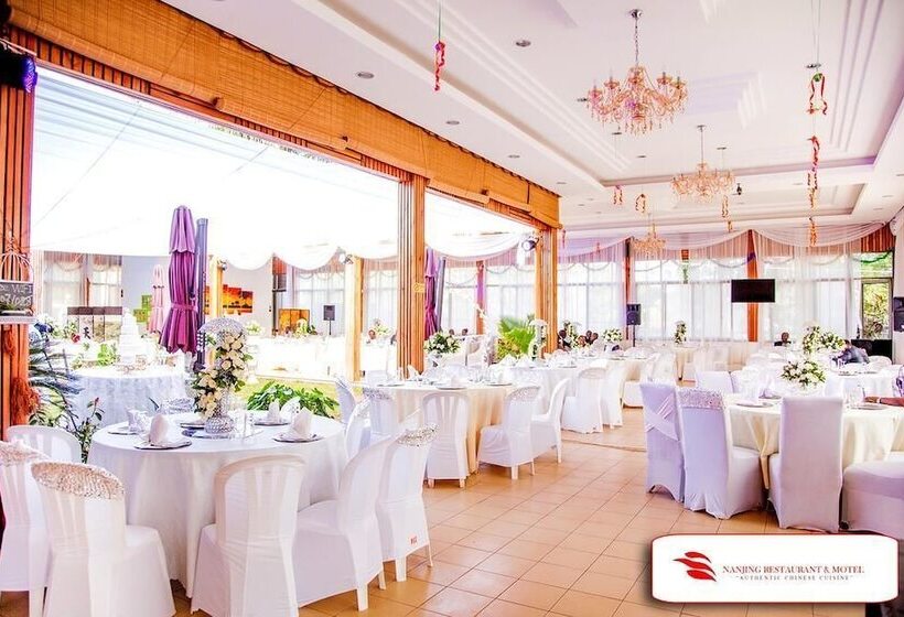 Nanjing Restaurant & Motel