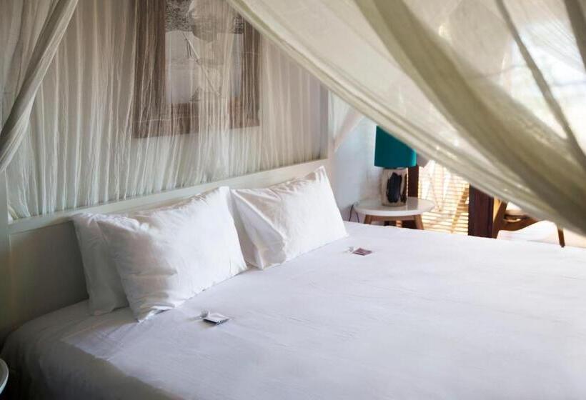 リゾートホテル Sentidos Beach Retreat