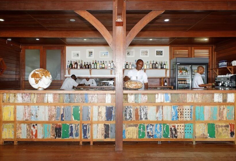 リゾートホテル Sentidos Beach Retreat