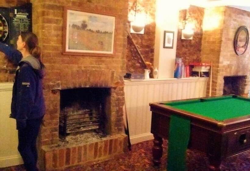 ユースホステル Dover Adventure Backpackers