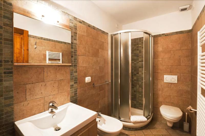 تختخواب و صبحانه Il Bello 2016