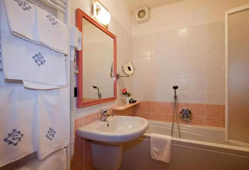Hotelli Ambra
