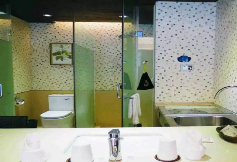 Hotelli Asia Bay Resort
