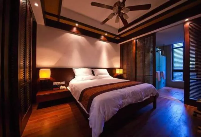 Hotelli Asia Bay Resort