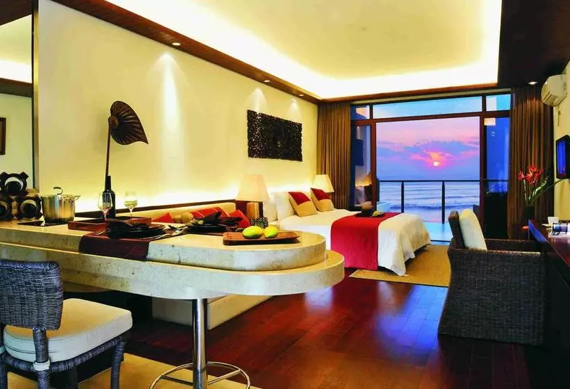 Hotelli Asia Bay Resort