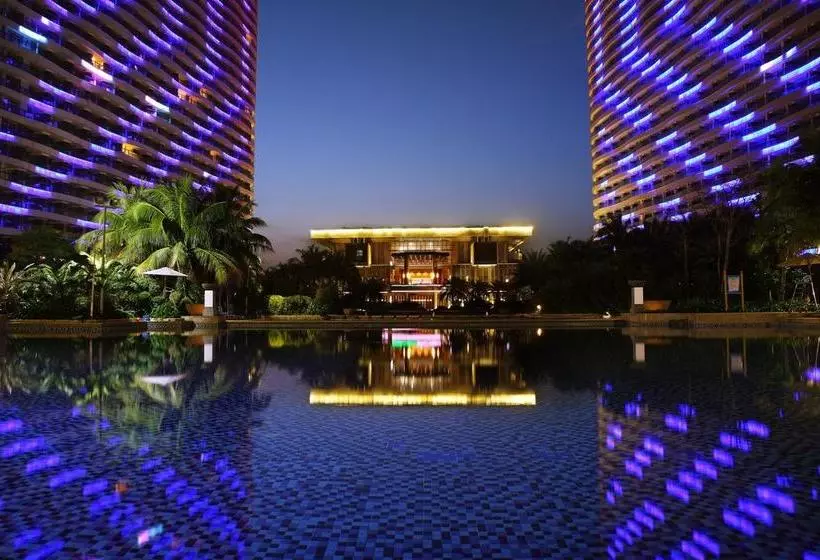 Hotelli Asia Bay Resort
