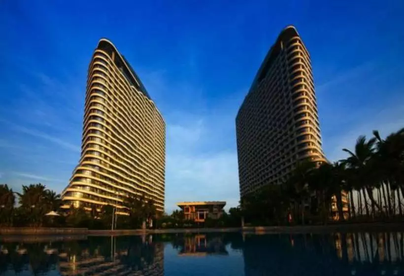 Hotelli Asia Bay Resort