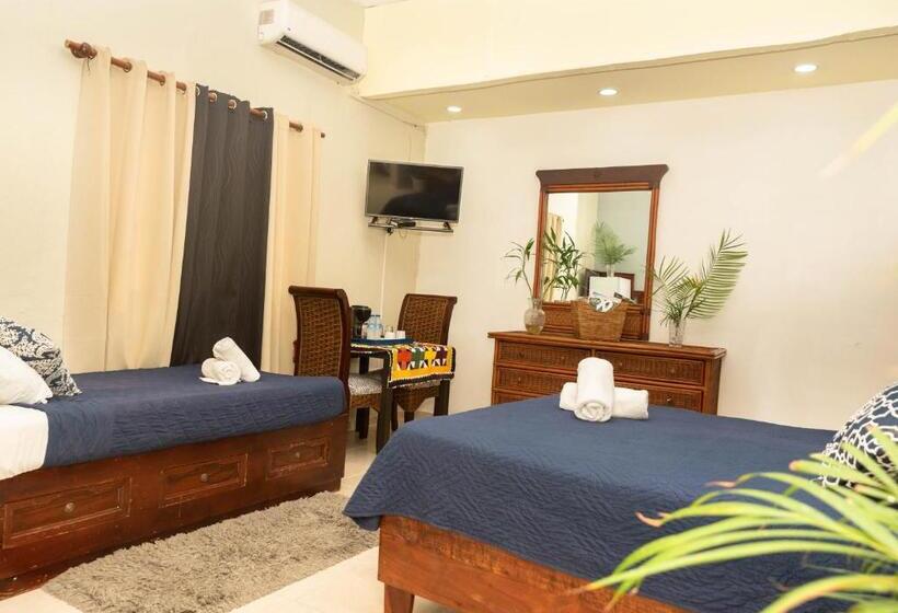 هتل Boutique Simona