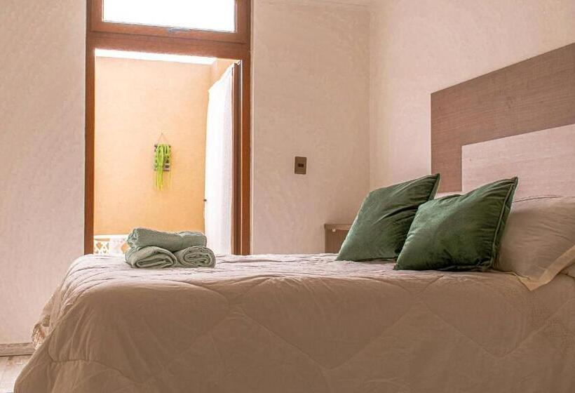 בית מלון כפרי Boutique Suri