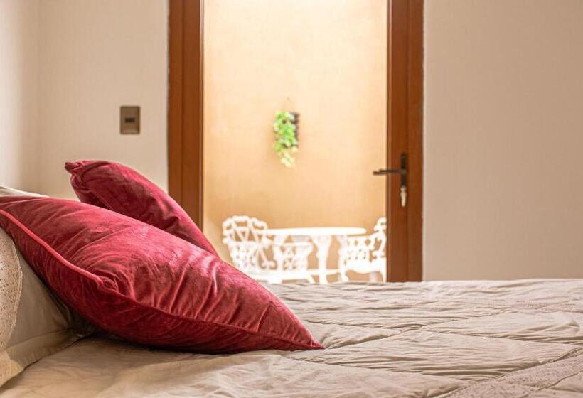 בית מלון כפרי Boutique Suri