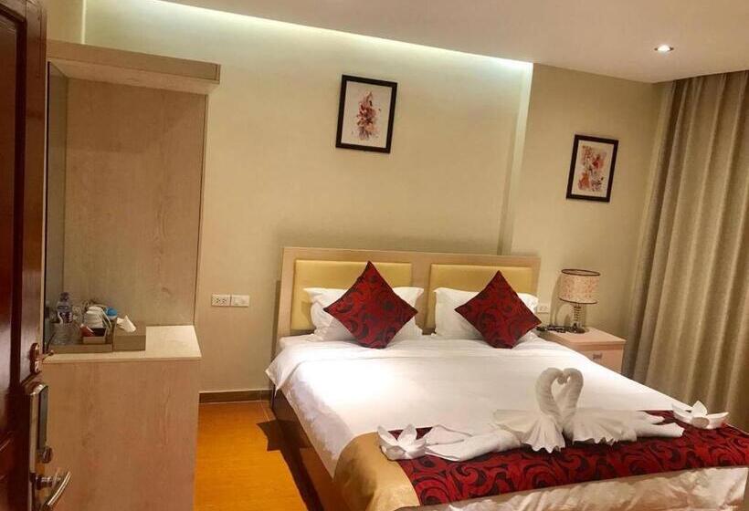 בית מלון כפרי Central Boutique