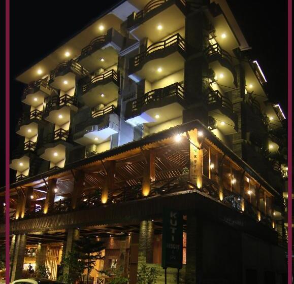 هتل Kuti Resort & Spa