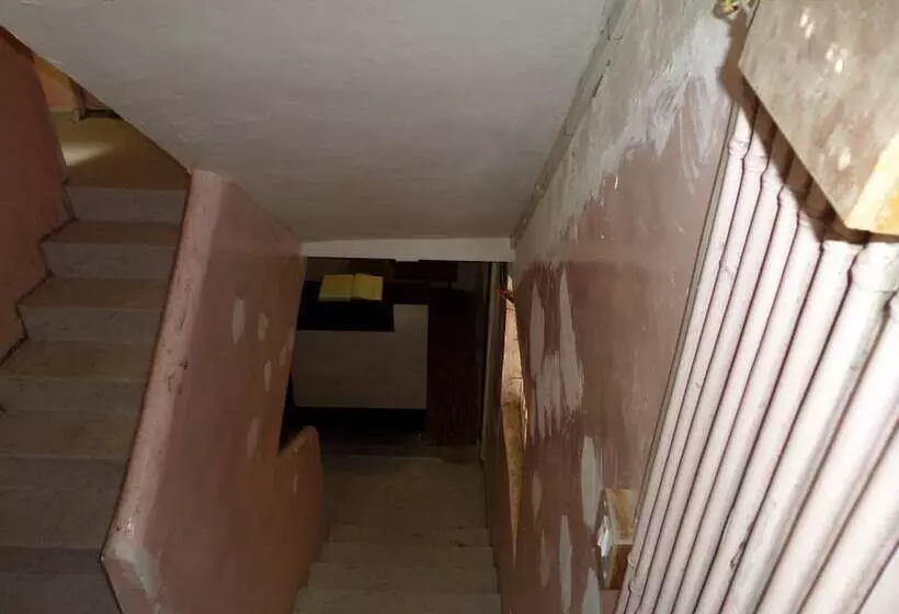 Hotelli Laxmi Lodging