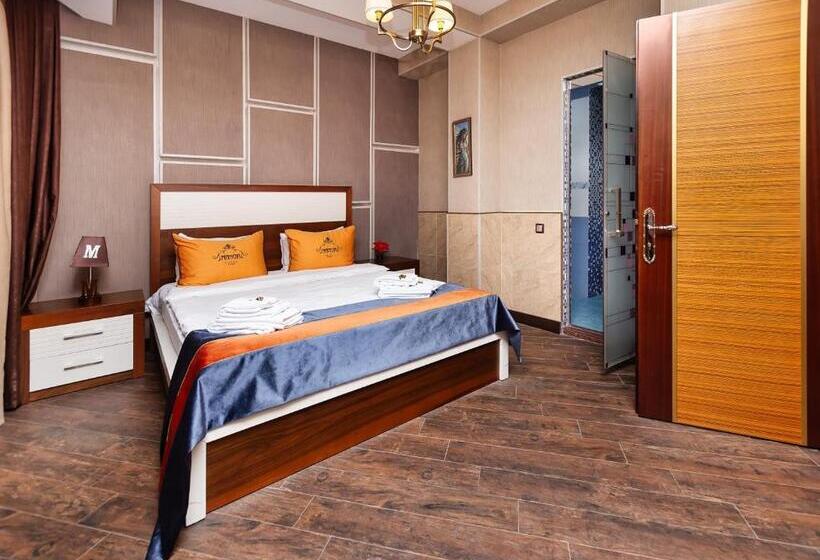 Manor Luxury Hotel Baku