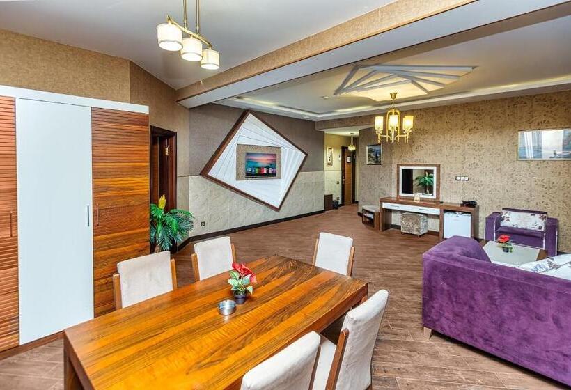 Manor Luxury Hotel Baku