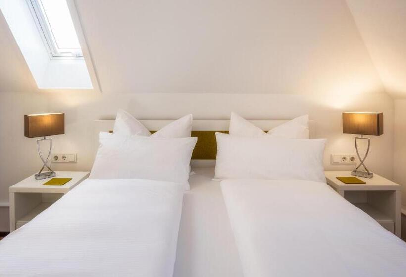 בית מלון כפרי Villa8