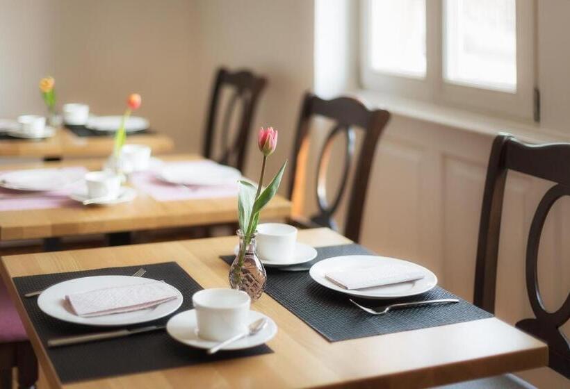 בית מלון כפרי Villa8