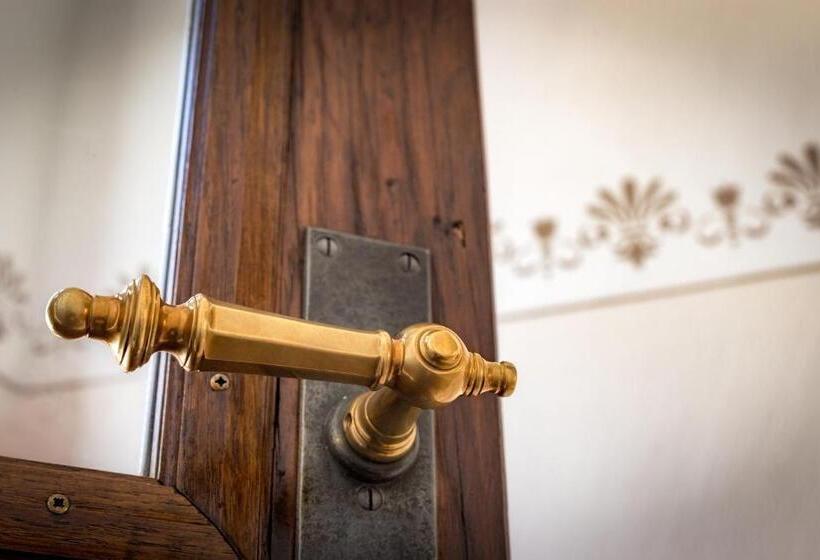 בית מלון כפרי Villa8