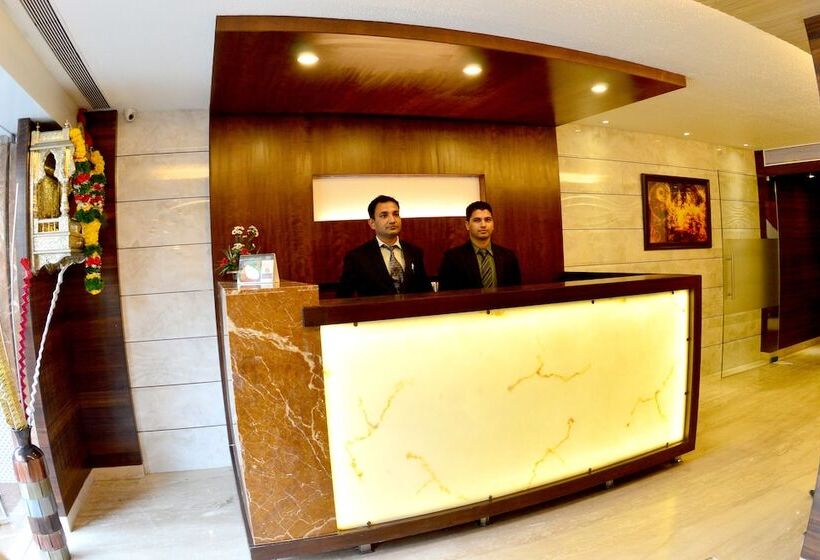 Hotel Vinamra Residency